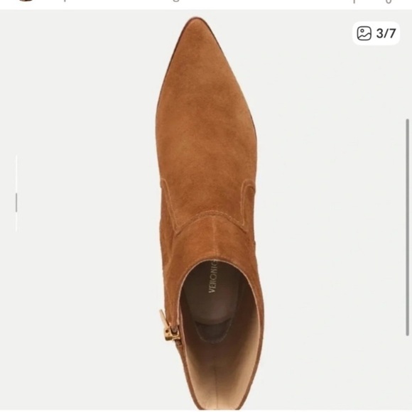 Veronica Beard Brown Suede Block Heels
Logan size 9.5 - Picture 3 of 6